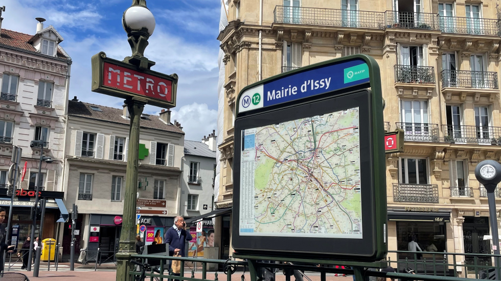 METRO MAIRIE D'ISSY A 5 MINUTES A PIED