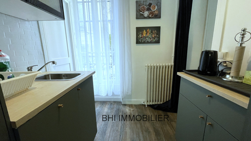 CUISINE AMENAGEE A L'ETAGE