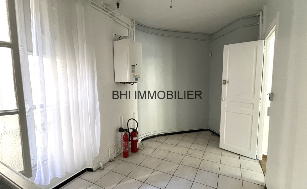 PALIER A L'ETAGE